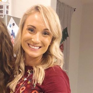 Meet your Posher, Ali